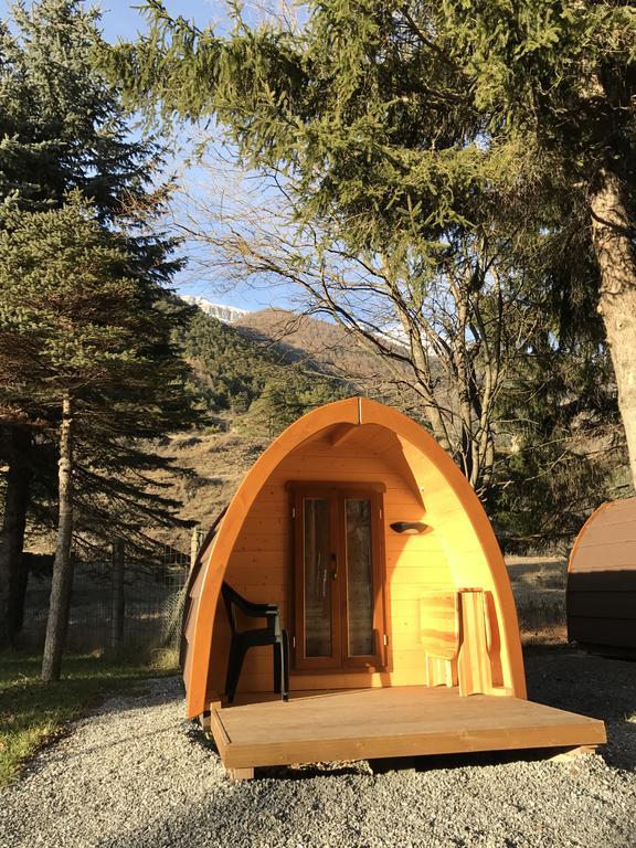 Gran Bosco Camping & Lodge Salbertrand Exterior foto